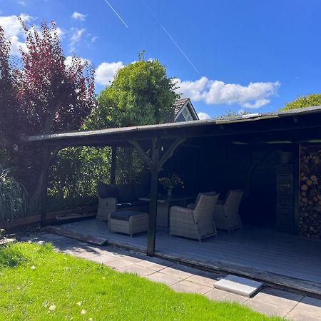 Cosy Vacation Home With Large Fenced Garden Bruinisse Extérieur photo